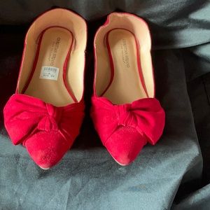 Christian Siriano, size 8.5, red flats